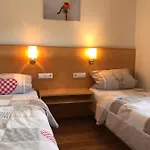 Moni Mit 2 Separaten Am Silbersee Frielendorf
